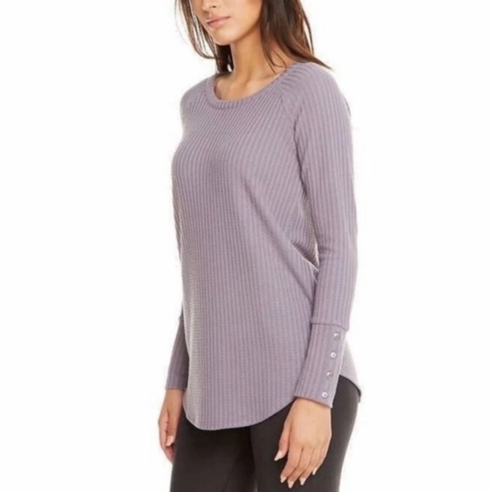 Chaser long sleeved thermal waffle weave tee